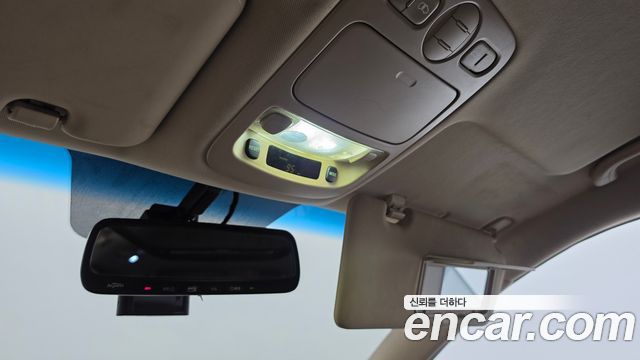 Kia Canival 2014 — photo 23