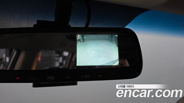 Kia Canival 2014 — photo 27