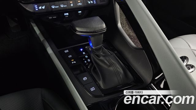 Hyundai AVANTE 2024 — photo 12