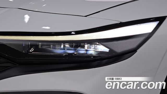 Hyundai AVANTE 2024 — photo 8