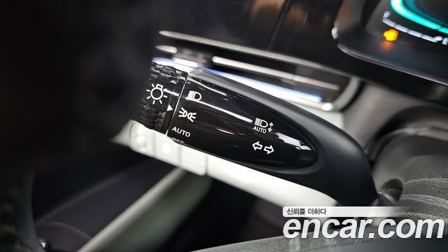 Hyundai AVANTE 2024 — photo 27