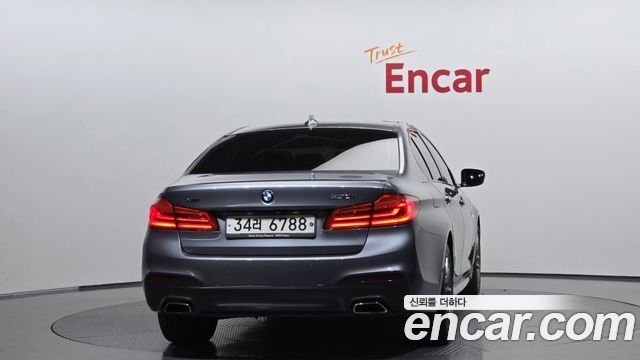 BMW 5-Series 2017 — photo 4