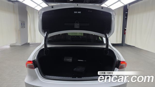 Hyundai Grandeur 2023 — photo 22