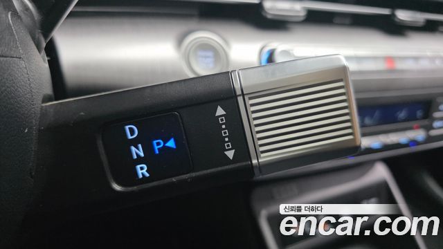 Hyundai Kona 2023 — photo 12