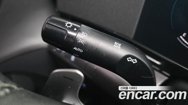 Hyundai Kona 2023 — photo 27