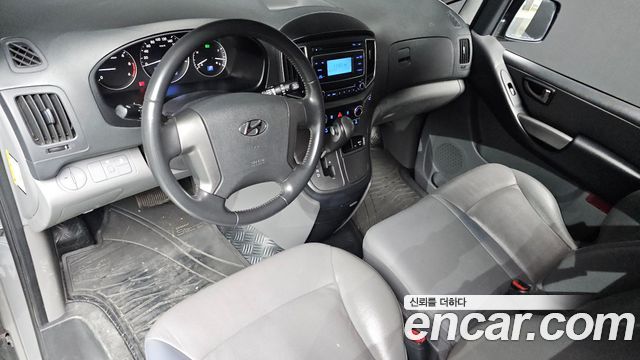 Hyundai Starex 2019 — photo 7