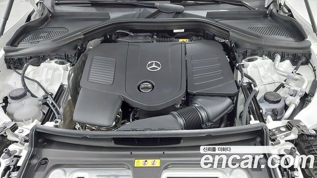 Mercedes-Benz GLC-Class 2026 — photo 6