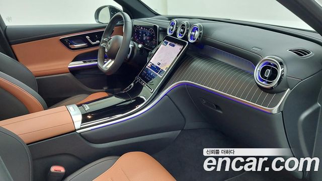 Mercedes-Benz GLC-Class 2026 — photo 9