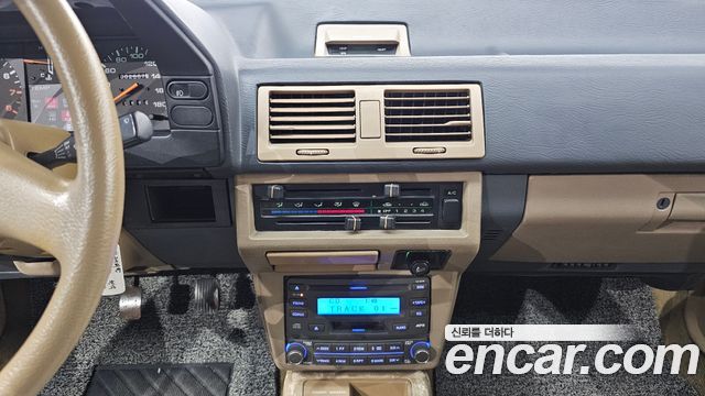 Kia Capital 1993 — photo 17