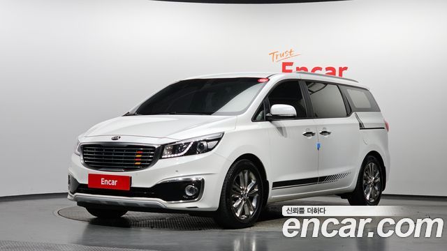 Kia Canival 2016 — photo 1