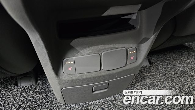 Kia Canival 2016 — photo 17