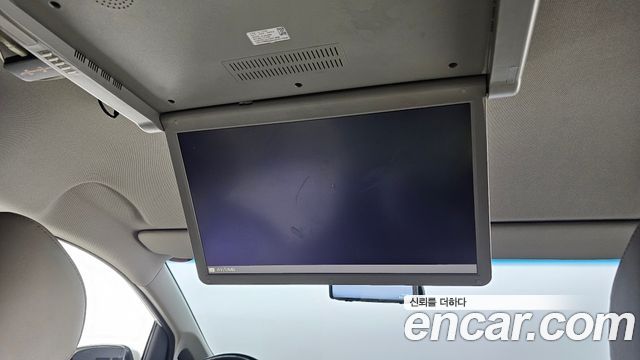 Kia Canival 2016 — photo 19