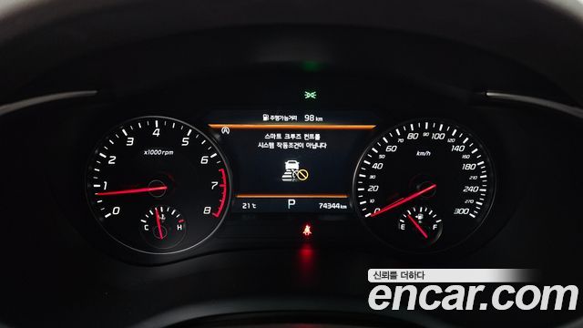 Kia Stinger 2023 — photo 11