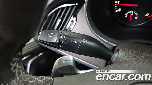 Kia Stinger 2023 — photo 29