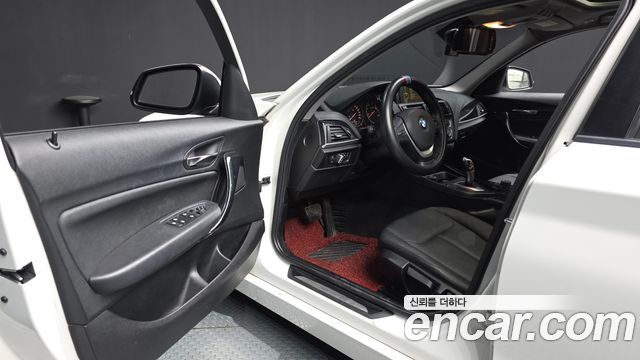 BMW 1-Series 2014 — photo 10