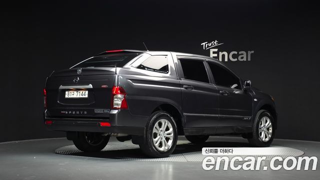 KG Mobility KORANDO 2017 — photo 2