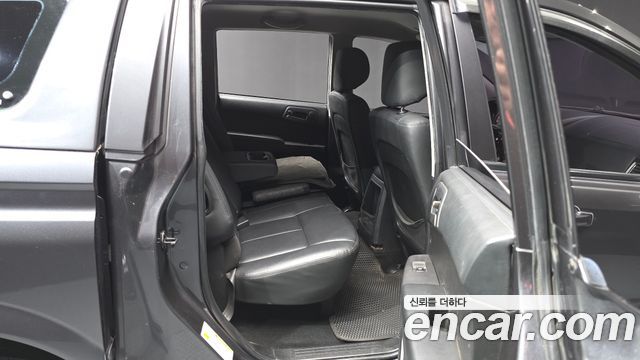 KG Mobility KORANDO 2017 — photo 18