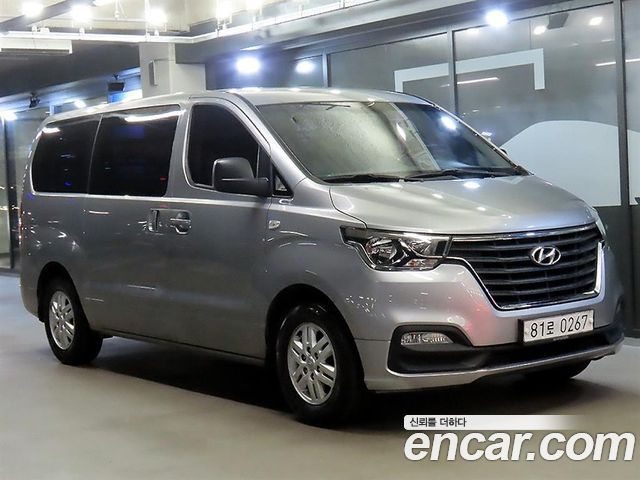 Hyundai Starex 2020 — photo 1