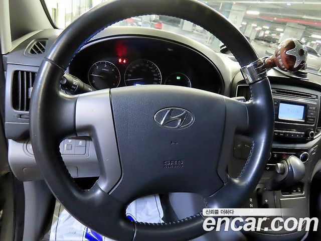 Hyundai Starex 2020 — photo 8
