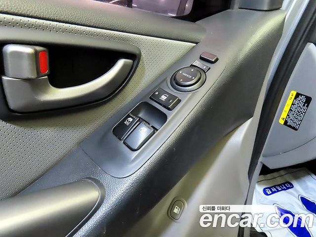 Hyundai Starex 2020 — photo 16
