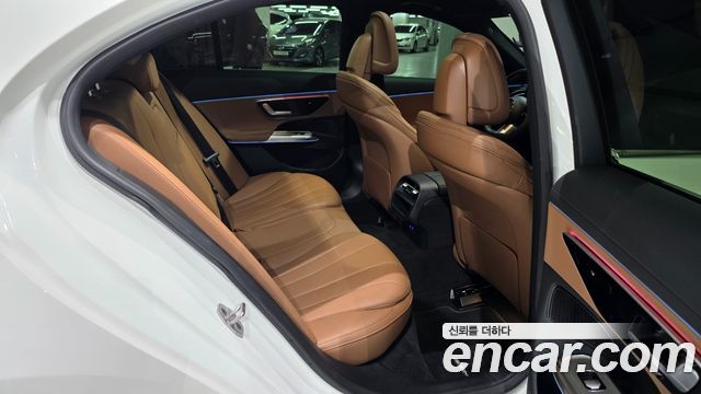 Mercedes-Benz E-Class 2026 — photo 19