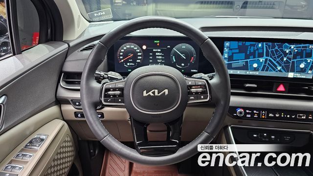 Kia Canival 2024 — photo 13