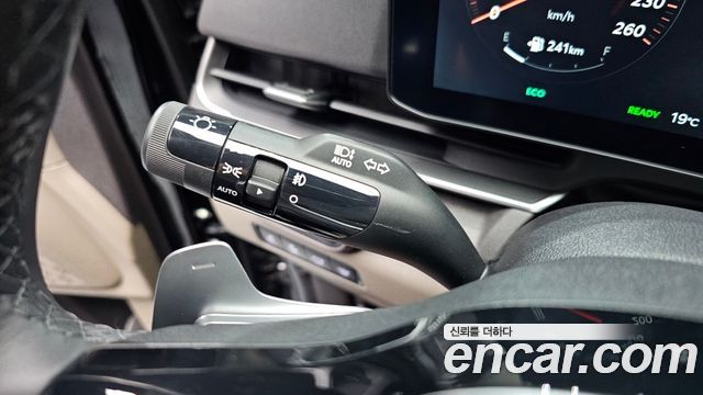 Kia Canival 2024 — photo 16