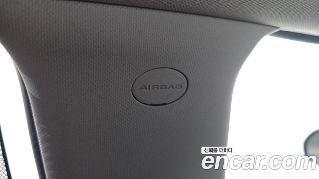 Hyundai Santafe 2017 — photo 30