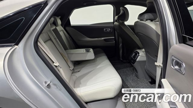 Hyundai Ioniq6 2023 — photo 18