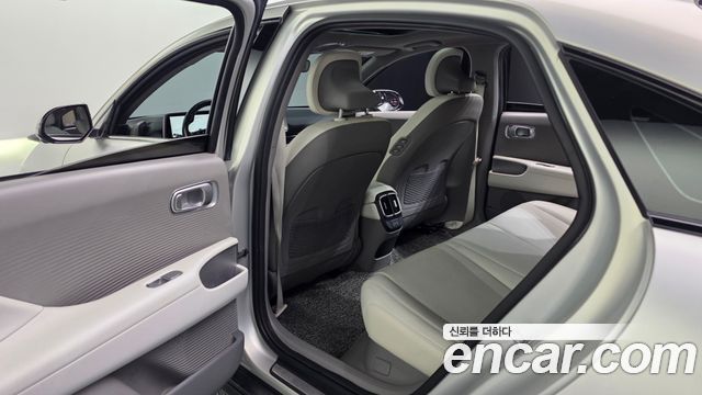 Hyundai Ioniq6 2023 — photo 16