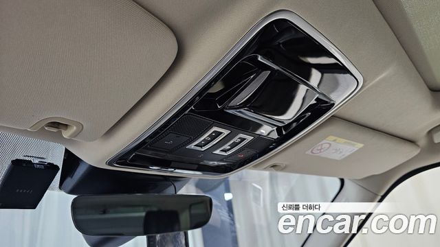Land Rover Range Rover 2017 — photo 25
