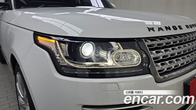 Land Rover Range Rover 2017 — photo 8