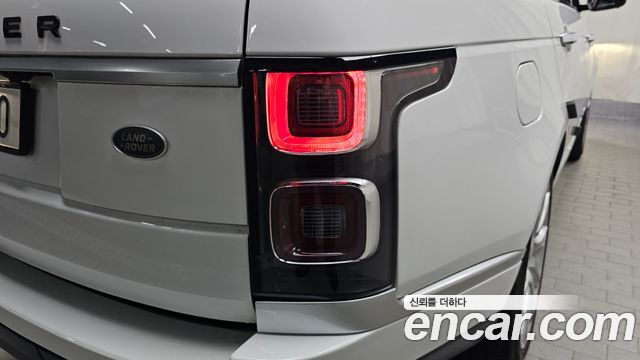 Land Rover Range Rover 2017 — photo 9