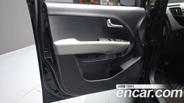 Kia RAY 2023 — photo 14