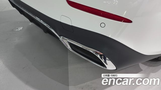 Mercedes-Benz E-Class 2026 — photo 10