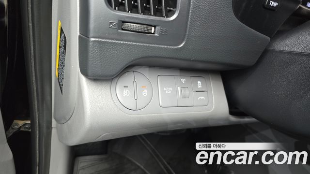 Hyundai Starex 2019 — photo 22