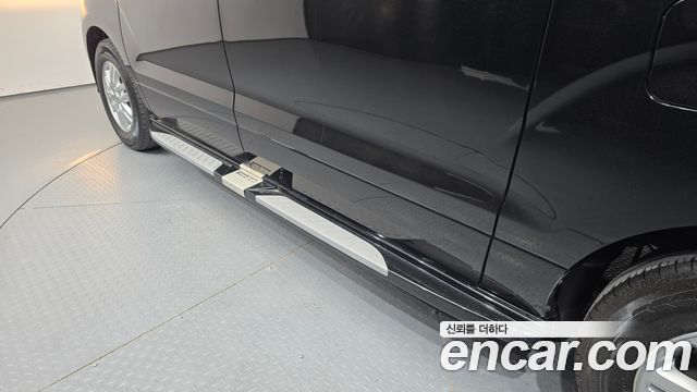 Hyundai Starex 2019 — photo 30