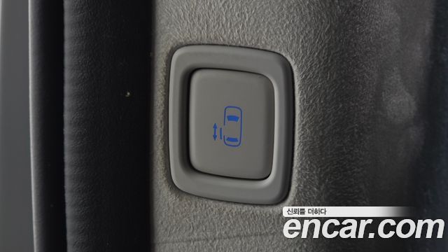 Hyundai Staria 2022 — photo 27