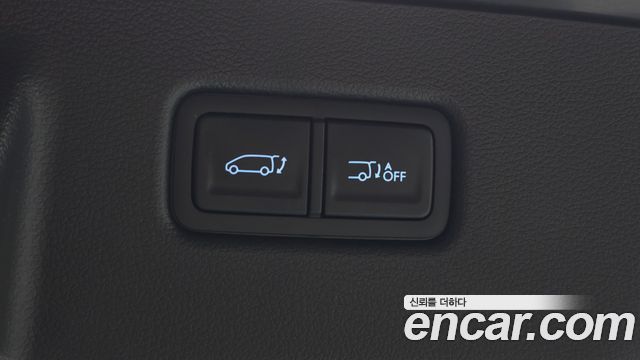 Hyundai Staria 2022 — photo 28