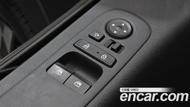 Hyundai Staria 2022 — photo 36