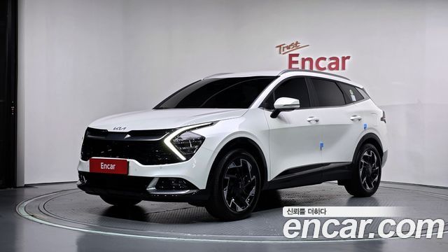 Kia Sportage 2023 — photo 1
