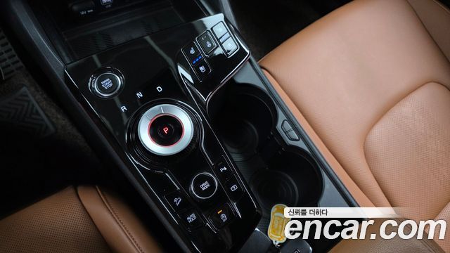 Kia Sportage 2023 — photo 9