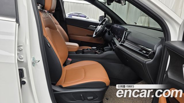 Kia Sportage 2023 — photo 11