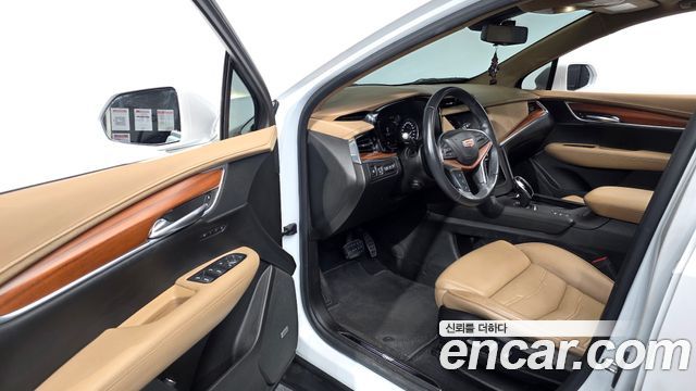 Cadillac XT5 2018 — photo 10