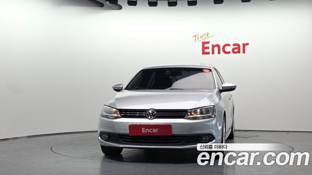 Volkswagen Jetta 2014 — photo 3