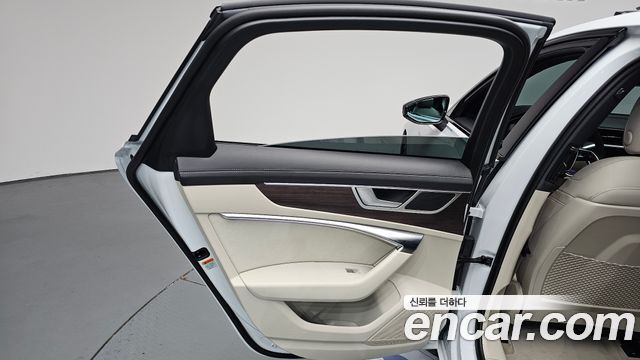 Audi A6 2025 — photo 15