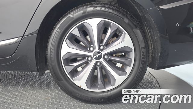 Kia K8 2022 — photo 7