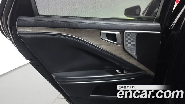 Kia K8 2022 — photo 15