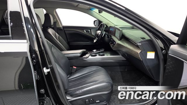 Kia K8 2022 — photo 16