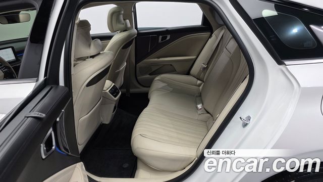 Kia K8 2025 — photo 16